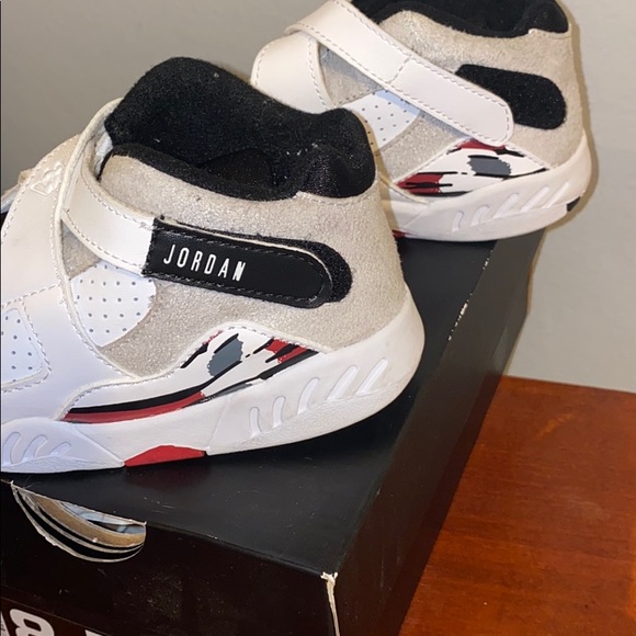 SOLD JORDAN 8 RETRO - Picture 4 of 4